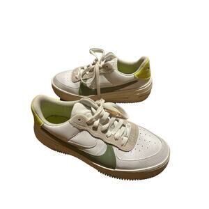 Nike Air Force 1 PLT.AF.ORM Women's Size 9 "White/ Oil Green"